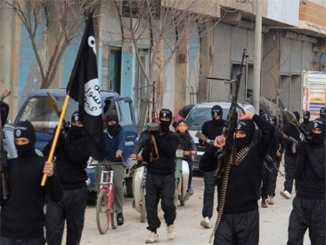 IS tung clip hát tiếng Hoa mời gọi chiến binh Trung Quốc