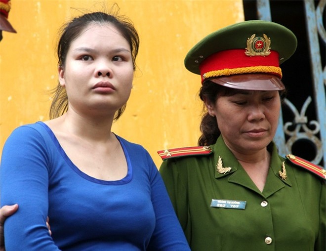 Ham của lạ, khách làng chơi bị gái bán dâm siết cổ để cướp tiền