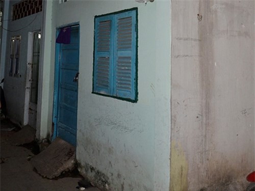 Mâu thuẫn tiền bạc, chồng đâm vợ trọng thương rồi tự sát