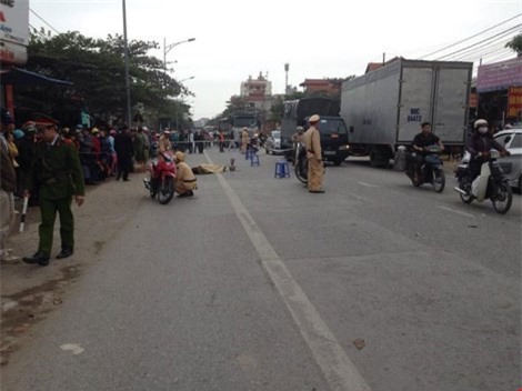 Nữ sinh bị xe buýt cán qua người tử vong trên đường tới trường