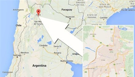 Xe chở cảnh sát lao xuống vực, hàng chục người chết