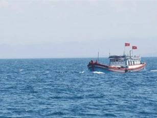 Đưa ngư dân ở Quảng Ngãi tử vong tại Trường Sa vì đột quỵ về với gia đình