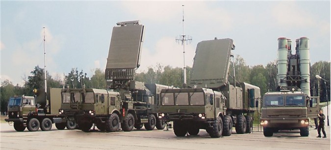 Mỹ 'đứng ngồi không yên' khi tên lửa S-400 Nga hiện diện khắp thế giới