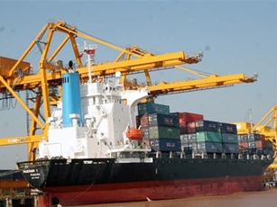 Việt Nam nhập siêu hơn 520 triệu USD trong nửa đầu tháng 12