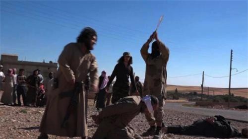 IS tung video chặt đầu 10 chiến binh thánh chiến đào ngũ