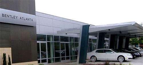 Kẻ trộm tài tình "khoắng" xe sang Bentley trong đại lý