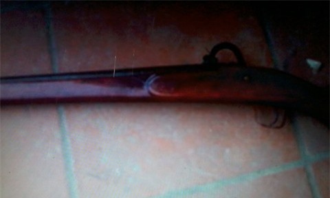 Nghịch súng kíp, bé trai 10 tuổi bắn chết bạn học 