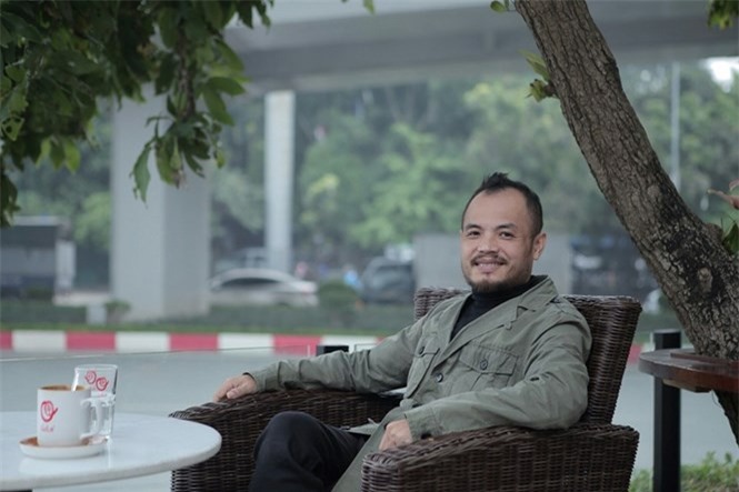 Đang xạ trị, nhạc sĩ Trần Lập vẫn dự lễ ra mắt đĩa nhạc Microwave