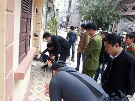 Vụ giết hai vợ chồng rồi đốt nhà: Đã bắt được nghi can