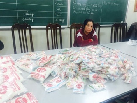 Phát hiện "hang ổ" sản xuất mì chính Ajinomoto và Miwon giả