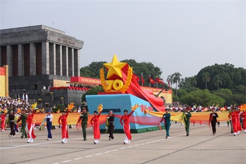 Công bố 10 sự kiện văn hóa, thể thao và du lịch năm 2015