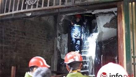 Hà Nội: Phát hiện cụ bà tử vong trong căn nhà bốc cháy