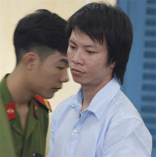 Kẻ sát nhân giết người bị bắt khi đi “khoe” chiến tích