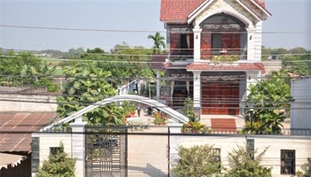 Vụ nổ súng tại nhà Bí thư Huyện: Những tình tiết mới nhất