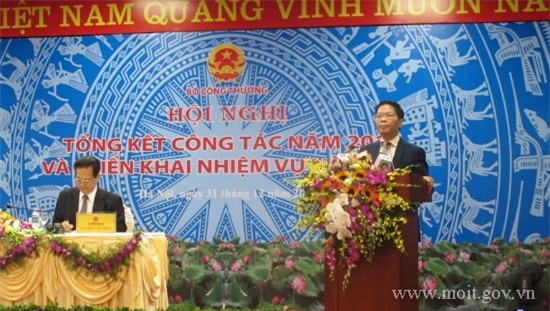 Nhập siêu năm 2015 giữ ở mức 2% của kim ngạch xuất khẩu