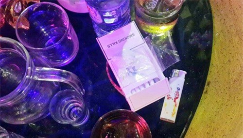 Đột kích quán bar Sài Gòn, dân chơi nhét ma túy dưới ghế VIP