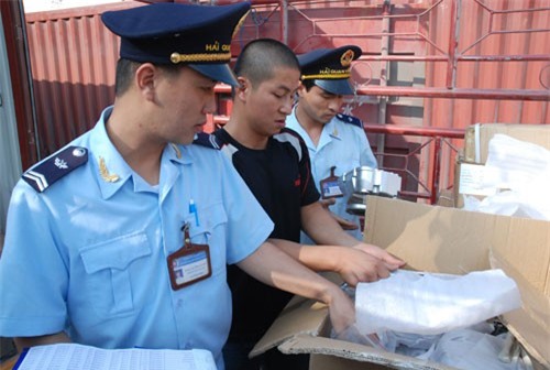 Ngành Hải quan bắt giữ 1.365 vụ buôn lậu và gian lận thương mại trong 1 tháng