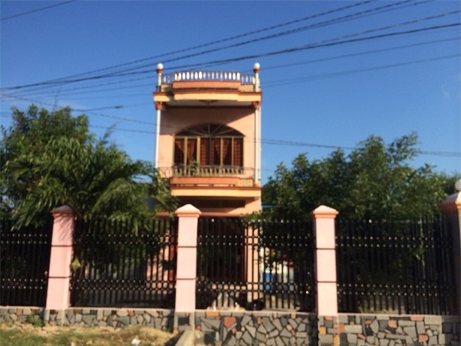 Rình chủ nhà đi vắng, đạo chích phá két "cuỗm" gần 2 tỷ đồng