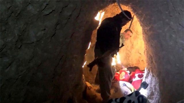 Tại sao IS vẫn tồn tại dù phải hứng chịu "mưa bom bão đạn"?