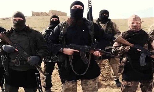 Hàng trăm phụ nữ Pháp kéo nhau đầu quân cho IS