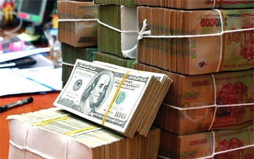 Tỷ giá đồng USD/VND liên tục xuống dốc không phanh