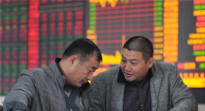 Chứng khoán Trung Quốc xuống dưới ngưỡng thấp nhất 2015