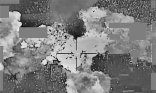 Mỹ công bố video ném bom phá hủy kho tiền của IS