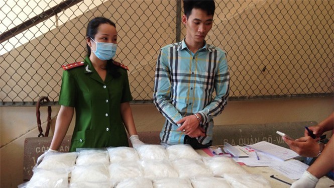 Triệt phá đường dây buôn ma túy "khủng" tại Sài Gòn