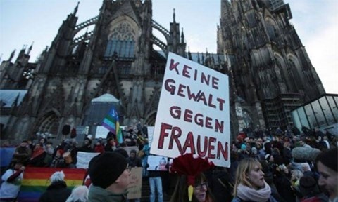 Định kiến về dân tị nạn lan khắp châu Âu sau vụ tấn công tình dục ở Đức