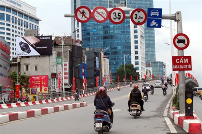 Tháo hết biển hạn chế tốc độ dưới 50 km/h trên đường bộ trước 30/1/2016