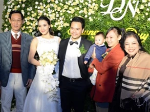 Tiệc cưới Trang Nhung sang trọng, ấm cúng tại Hà Nội