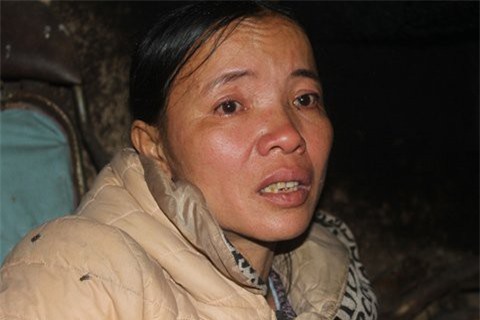 Thương cậu học trò lên xã xin quan tài về chôn cất cha