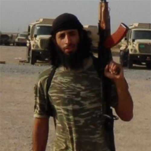 Đao phủ khét tiếng của IS lần đầu lộ diện