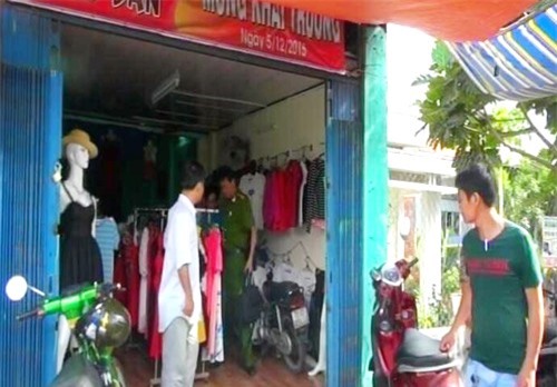 Chủ cửa hàng thời trang đâm chết bạn nhậu
