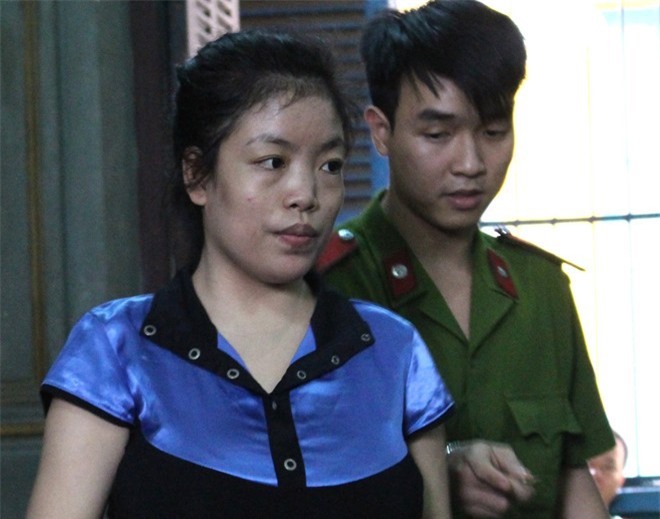 Mẹ trẻ nhẫn tâm hạ sát con thơ chưa tròn tuổi vì túng quẫn