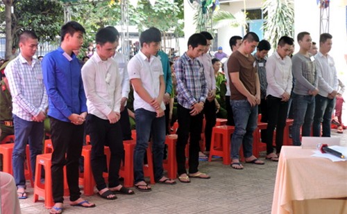 Nhóm 9X hỗn chiến trước quán bar lớn nhất Biên Hòa lãnh án