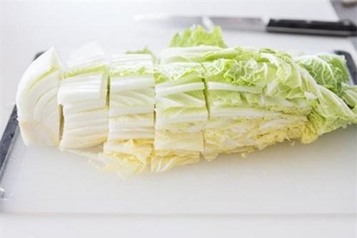 Phát hiện nhiều mẫu thực phẩm phục vụ Tết không đạt chất lượng