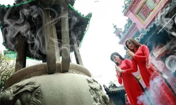 Xuất hành đầu năm 2016: Ngày nào là 'đẹp' nhất?