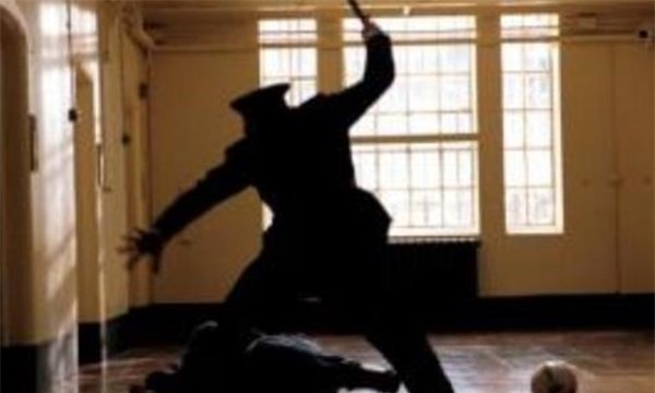 Đánh chết người tình đồng tính 16 tuổi rồi uống thuốc tự tử