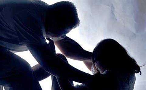 Siết cổ bạn gái đến chết vì trót tiêu hết tiền tiết kiệm