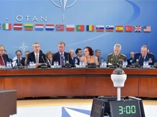NATO - Nga leo thang căng thẳng, đối đầu không khoan nhượng