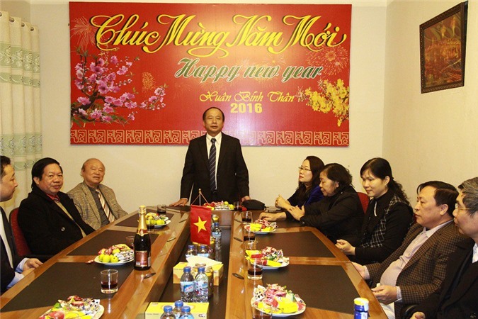 Chủ tịch Nguyễn Văn Thân gặp mặt CBCNV nhân dịp đầu năm mới