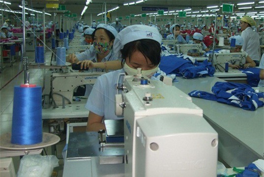 Tiếp tục tháo gỡ khó khăn cho doanh nghiệp trong năm 2016