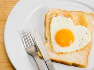 Lý do nên ăn trứng mỗi sáng