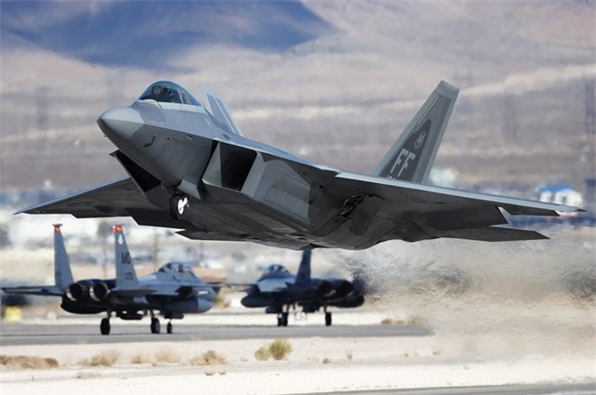 Mỹ điều 4 tiêm kích tàng hình F22 đến Hàn Quốc đề phòng Triều Tiên