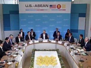 Tổng thống Obama chủ trương tăng cường quan hệ kinh tế với ASEAN