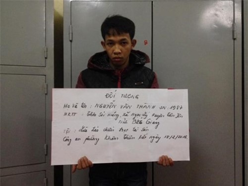 Vào nhà nghỉ với gã họ “Sở”, thiếu nữ bị mất Iphone 6 Plus