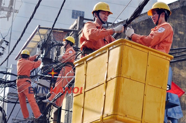 Năm 2016 sẽ thanh thải đường dây, cáp đi nổi 200 tuyến phố Hà Nội