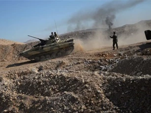 Nga yểm trợ, quân đội Syria "đuổi cổ" IS khỏi nhiều thành trì trọng yếu