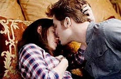 Quặn lòng khi phát hiện con gái 15 tuổi trong nhà nghỉ với trai lạ